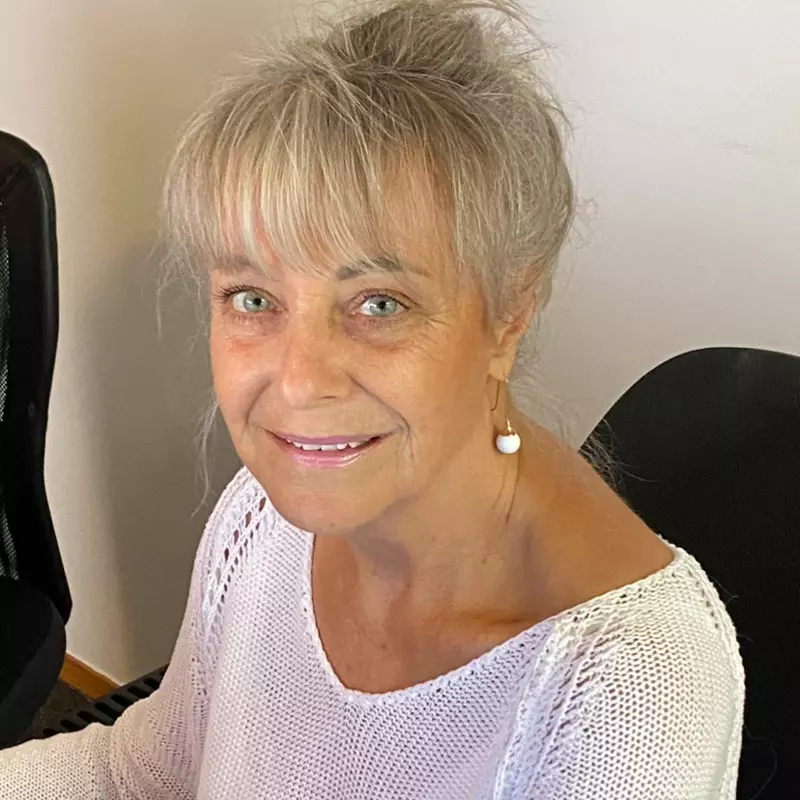 Receptionist-Clare